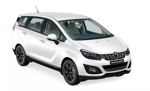 Mahindra Marrazzo / Similar